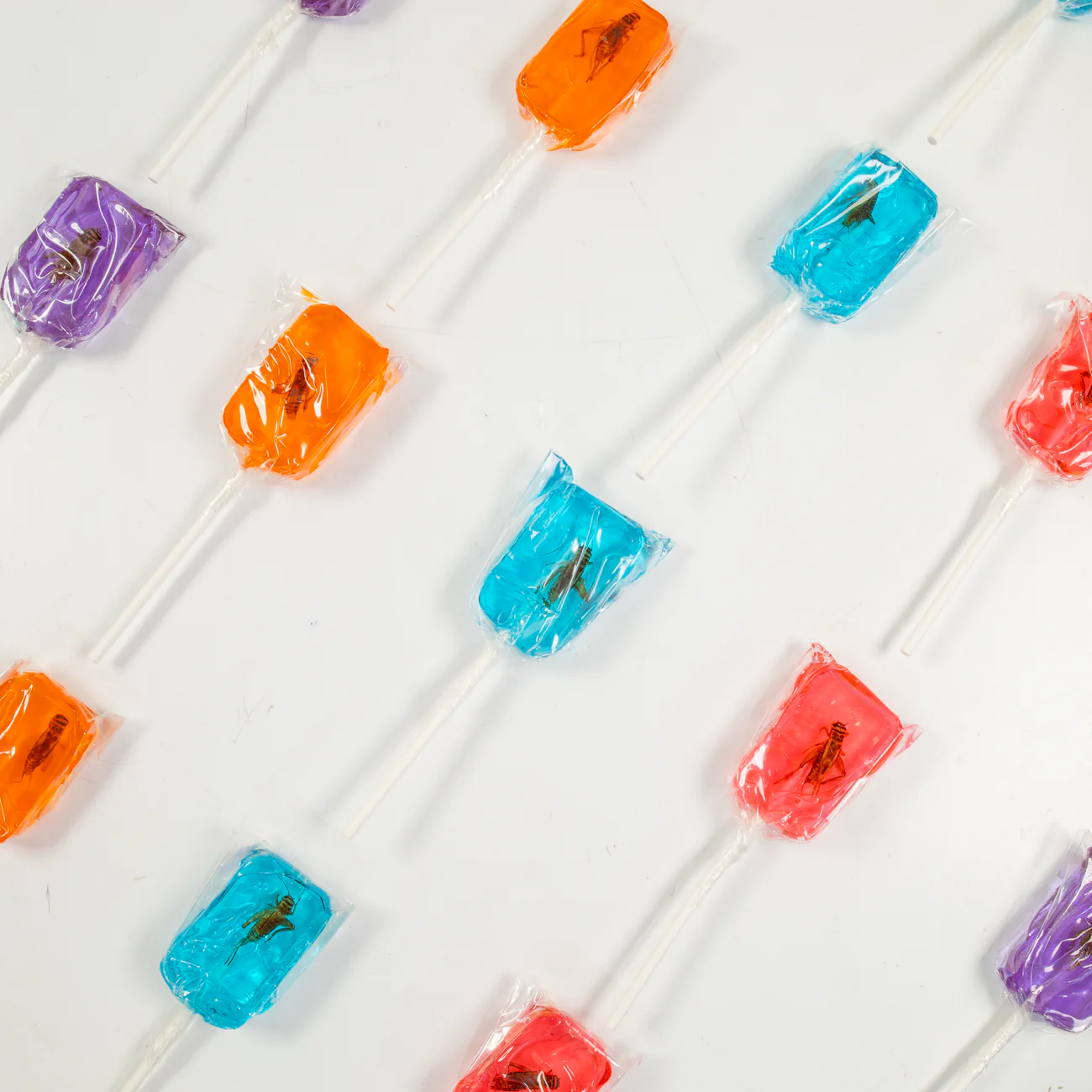 Hotlix Bug Lollipops 28g - Image 2